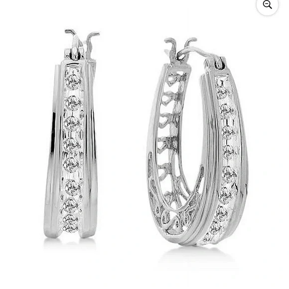 Elegant Sterling Silver 1/4 cttw Natural Diamond Hoop Earrings - Picture 2 of 9
